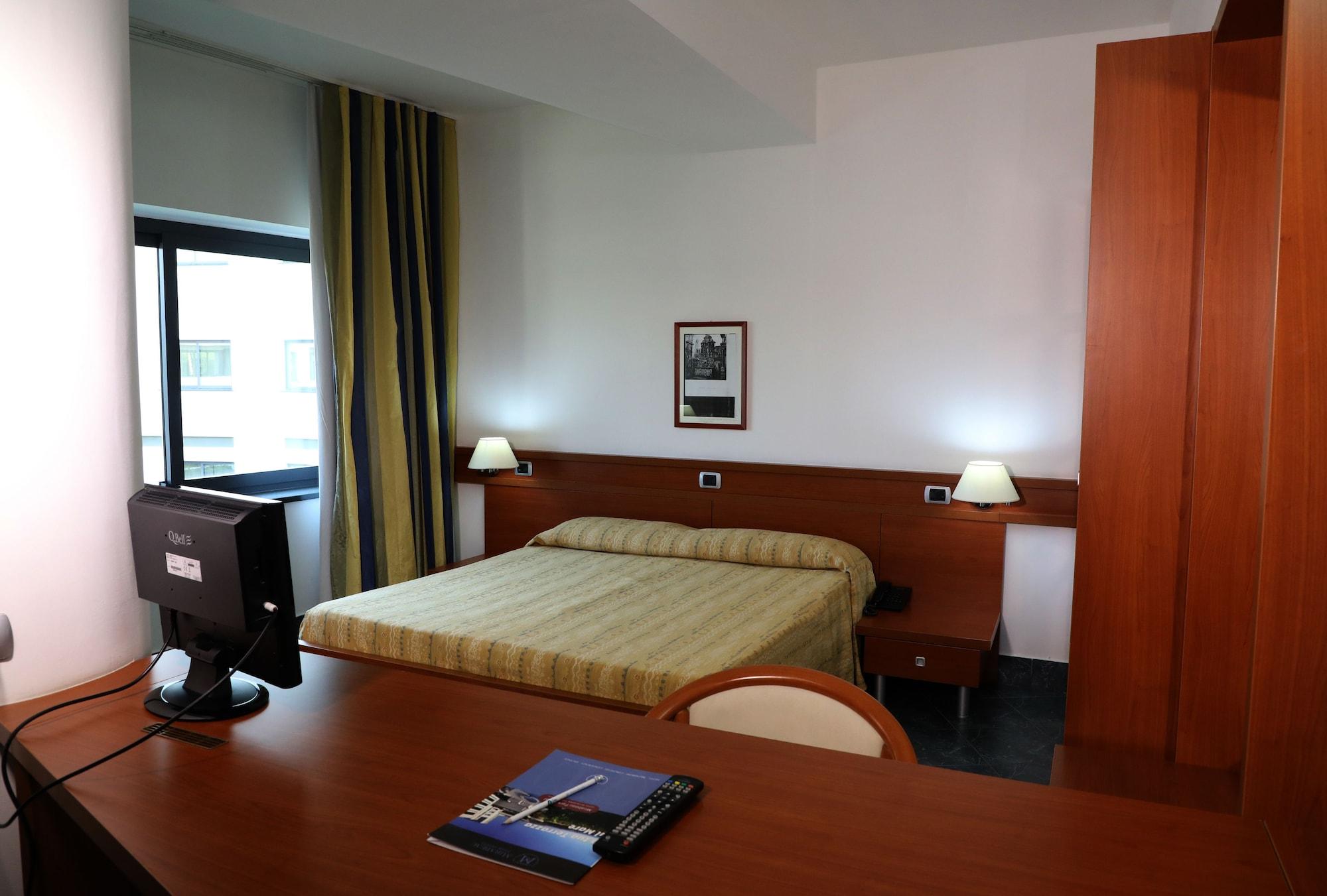 Park Hotel Mirabeau Montepaone Ngoại thất bức ảnh
