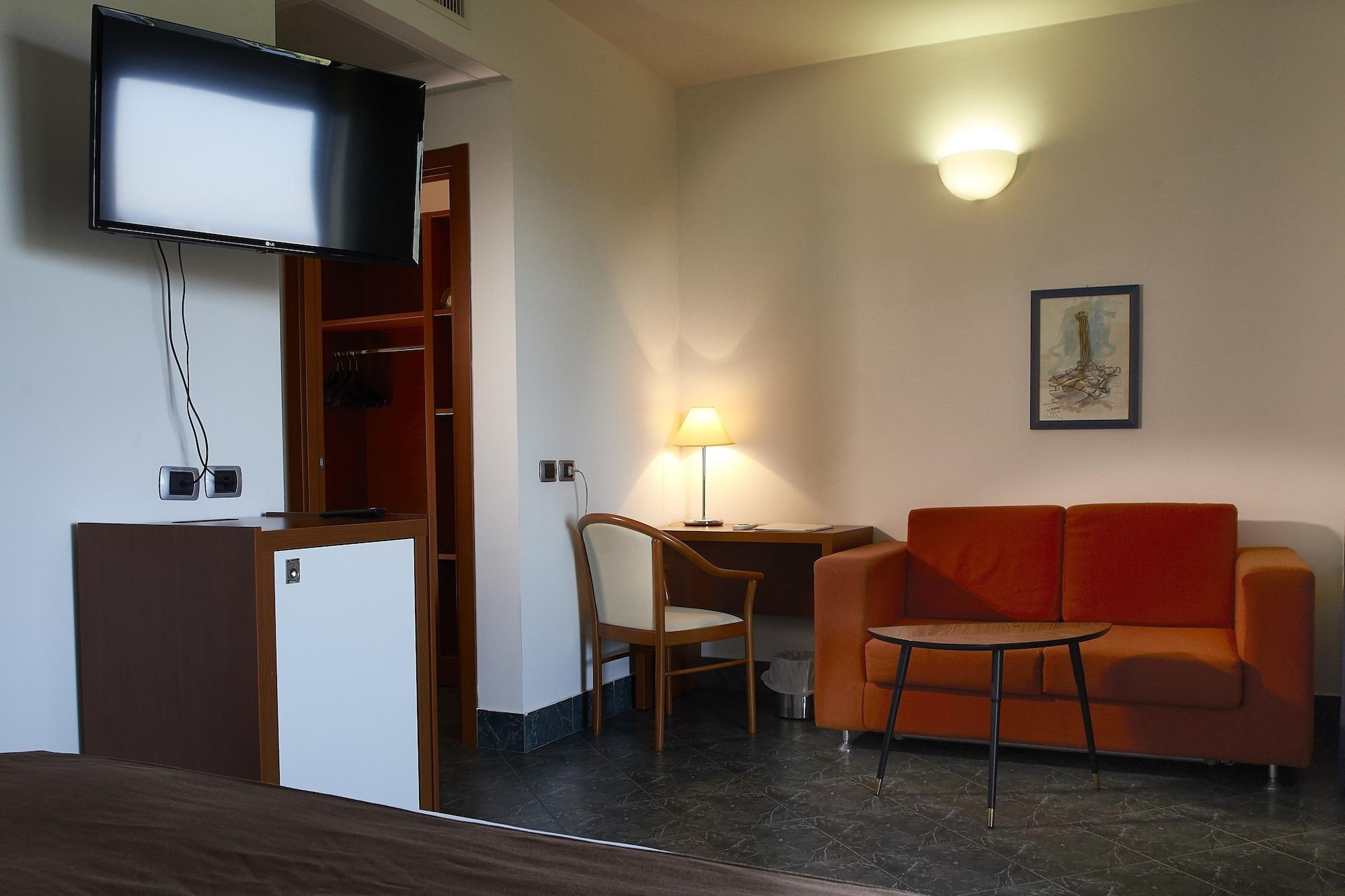 Park Hotel Mirabeau Montepaone Ngoại thất bức ảnh